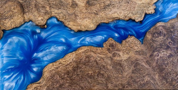 Créer votre table résine époxy sur mesure et unique